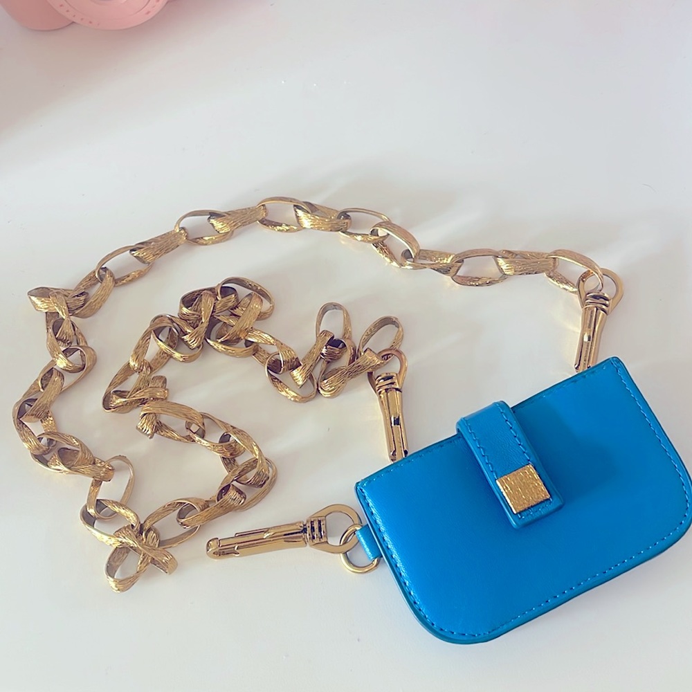 Zara double seam card holder on chain